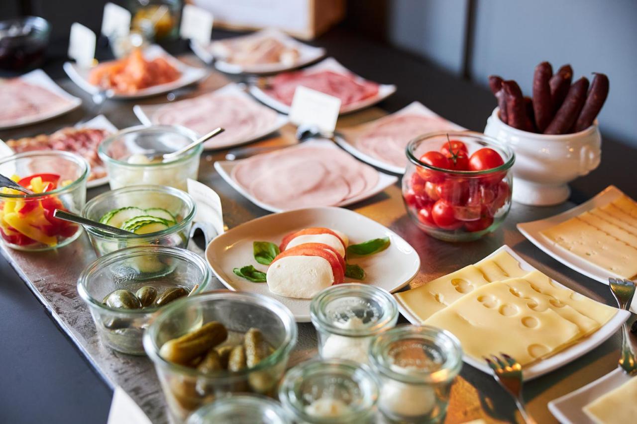 Erck- Flair Hotel & Restaurant Bad Schonborn Buitenkant foto