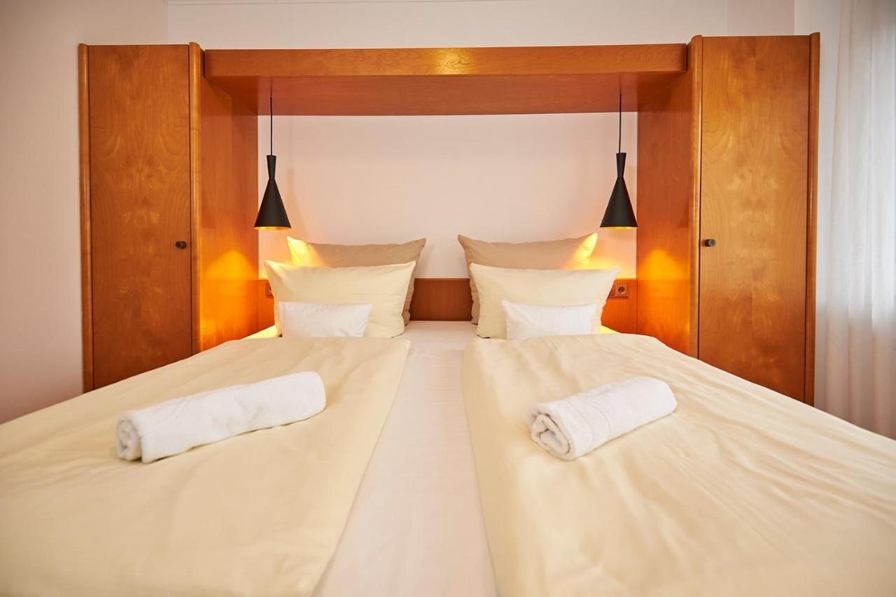Erck- Flair Hotel & Restaurant Bad Schonborn Buitenkant foto