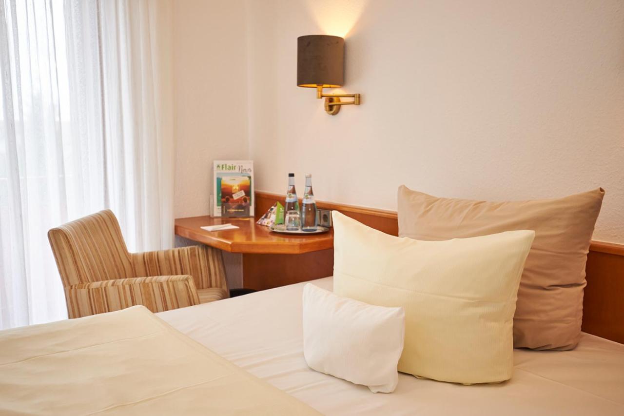 Erck- Flair Hotel & Restaurant Bad Schonborn Buitenkant foto